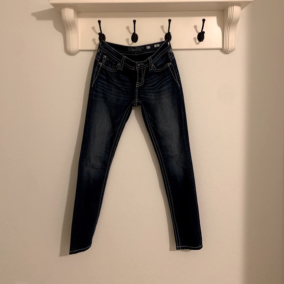 Miss Me Jeans - Picture 3 of 8